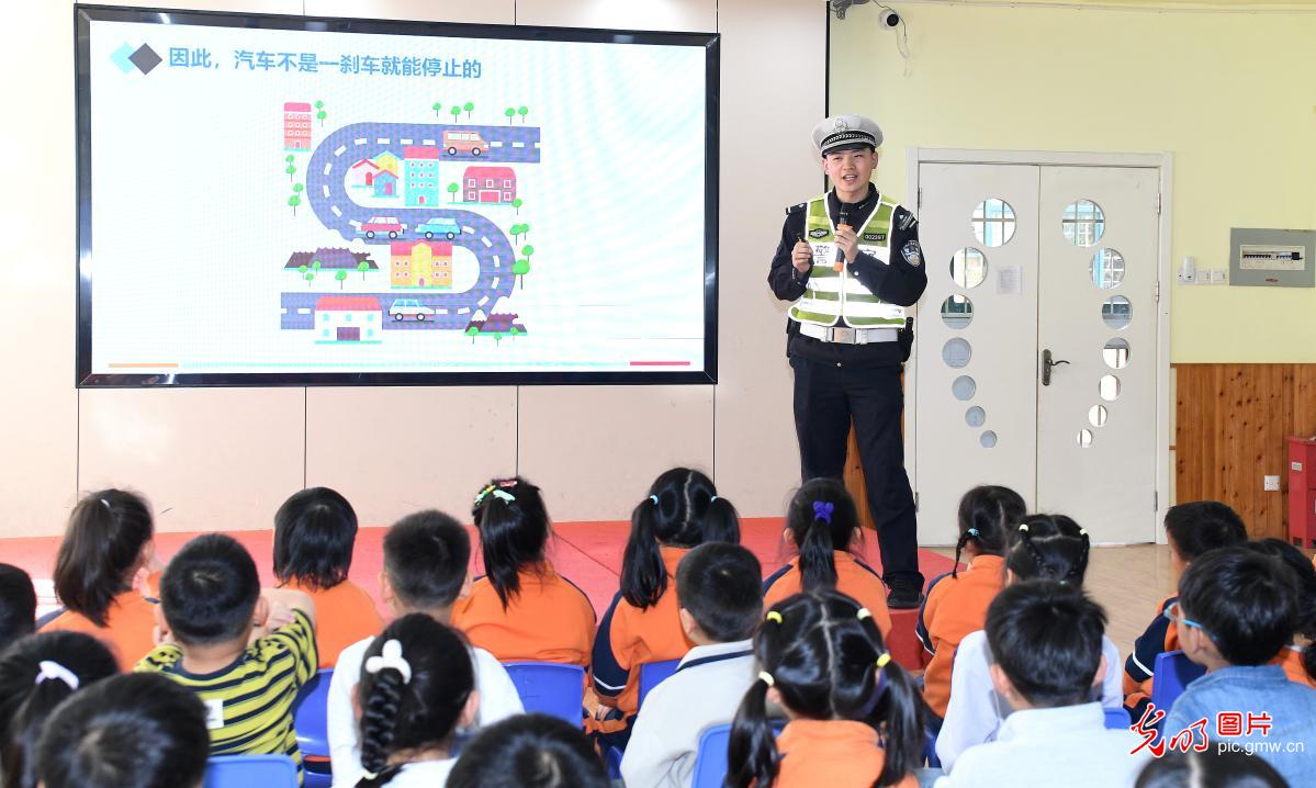 国家安全知识进校园 护航青少年健康成长 国家安全知识进校园 护航青少年健康成长
